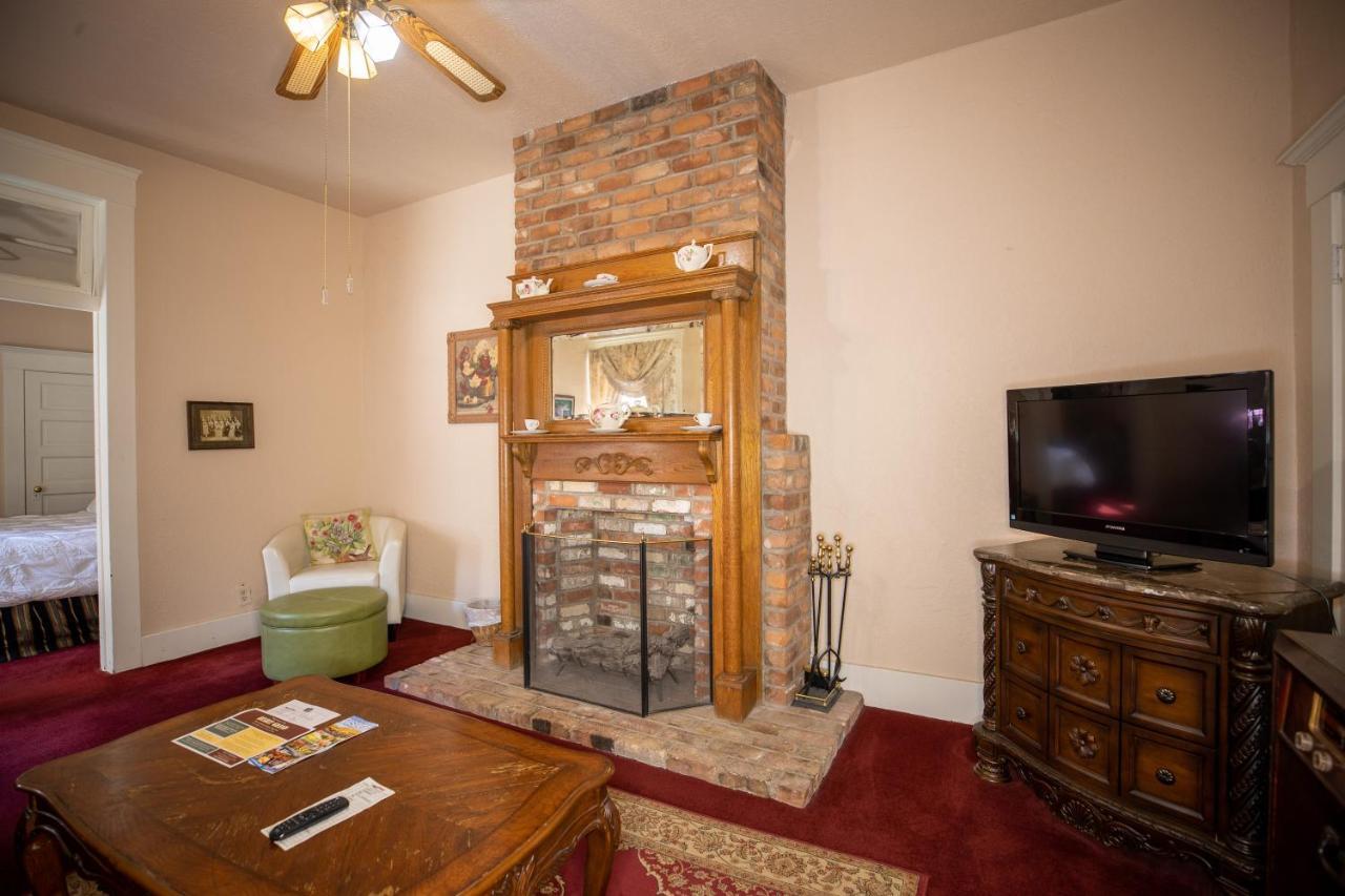 Bisbee Grand Hotel Екстериор снимка