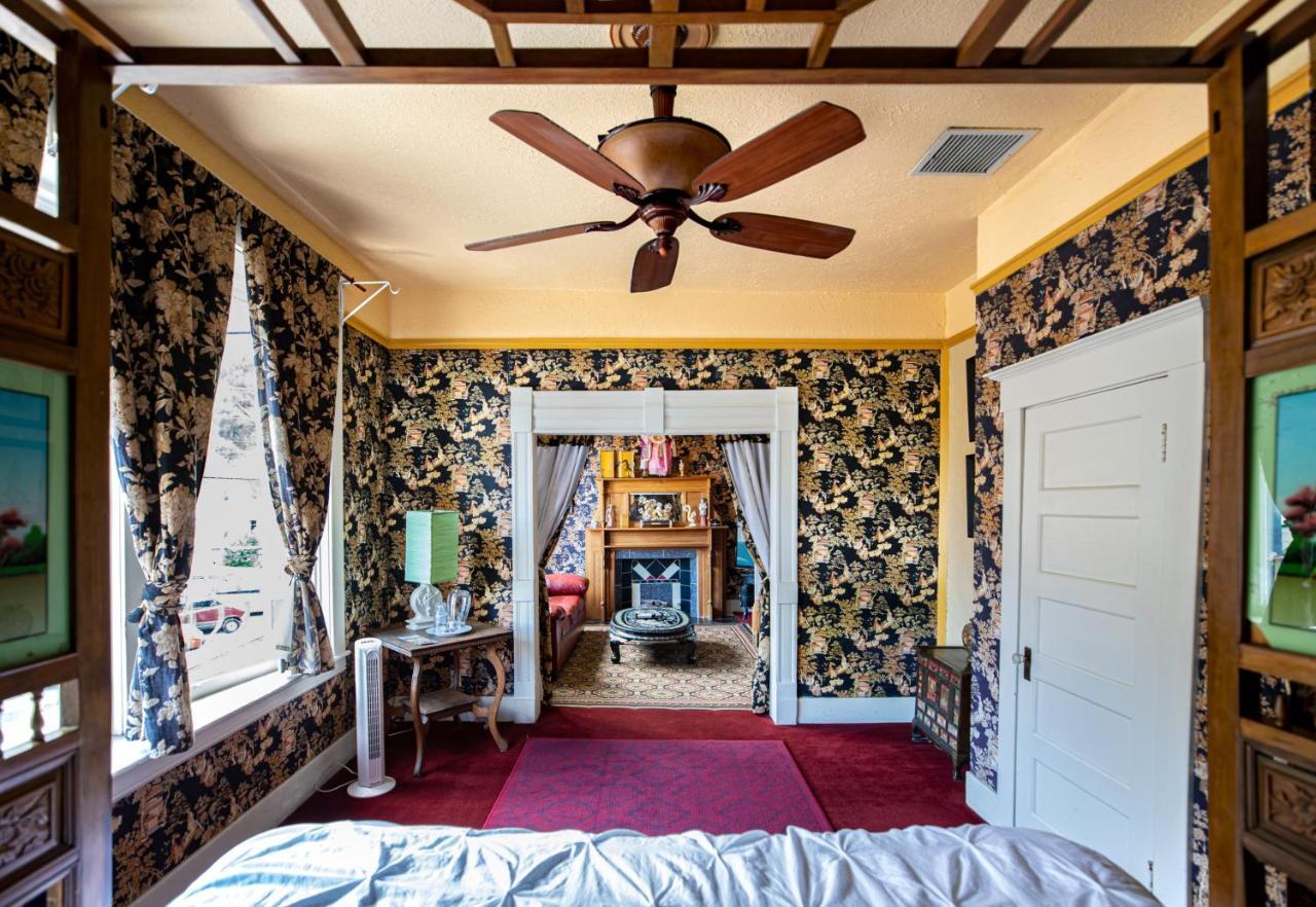 Bisbee Grand Hotel Екстериор снимка