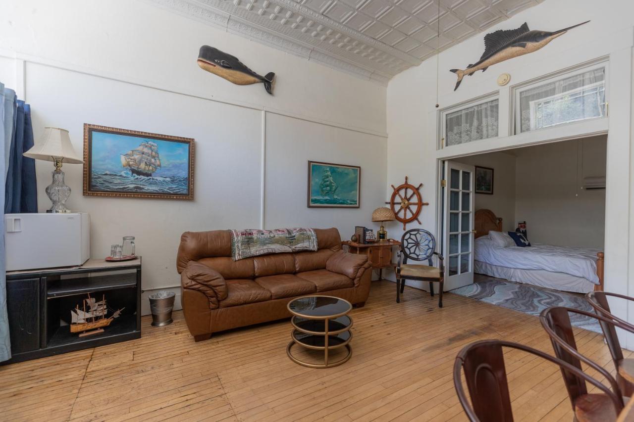 Bisbee Grand Hotel Екстериор снимка