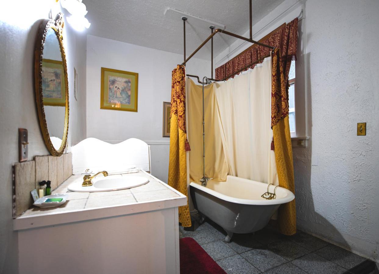 Bisbee Grand Hotel Екстериор снимка