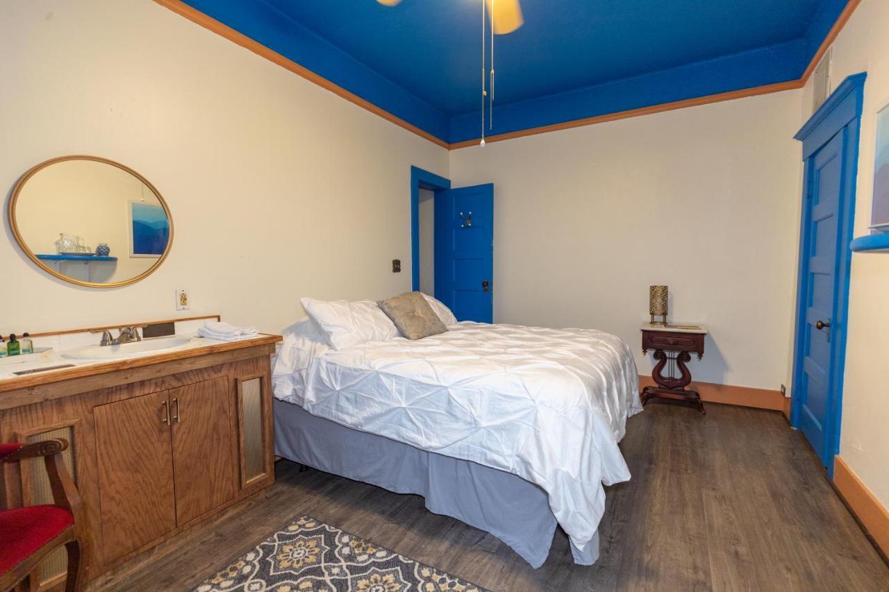 Bisbee Grand Hotel Екстериор снимка